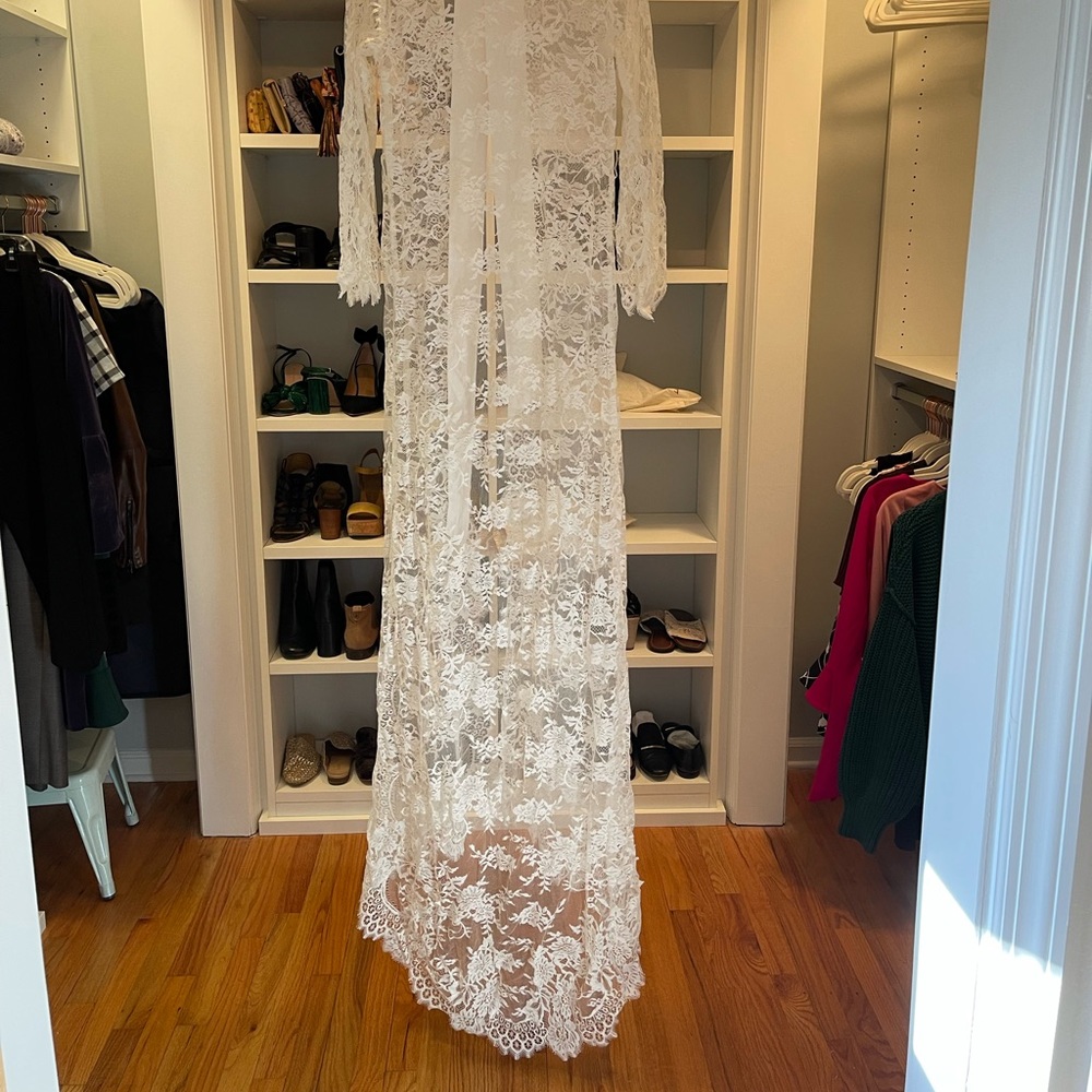Sheer Lace Bridal Robe - White - Picture 5 of 6